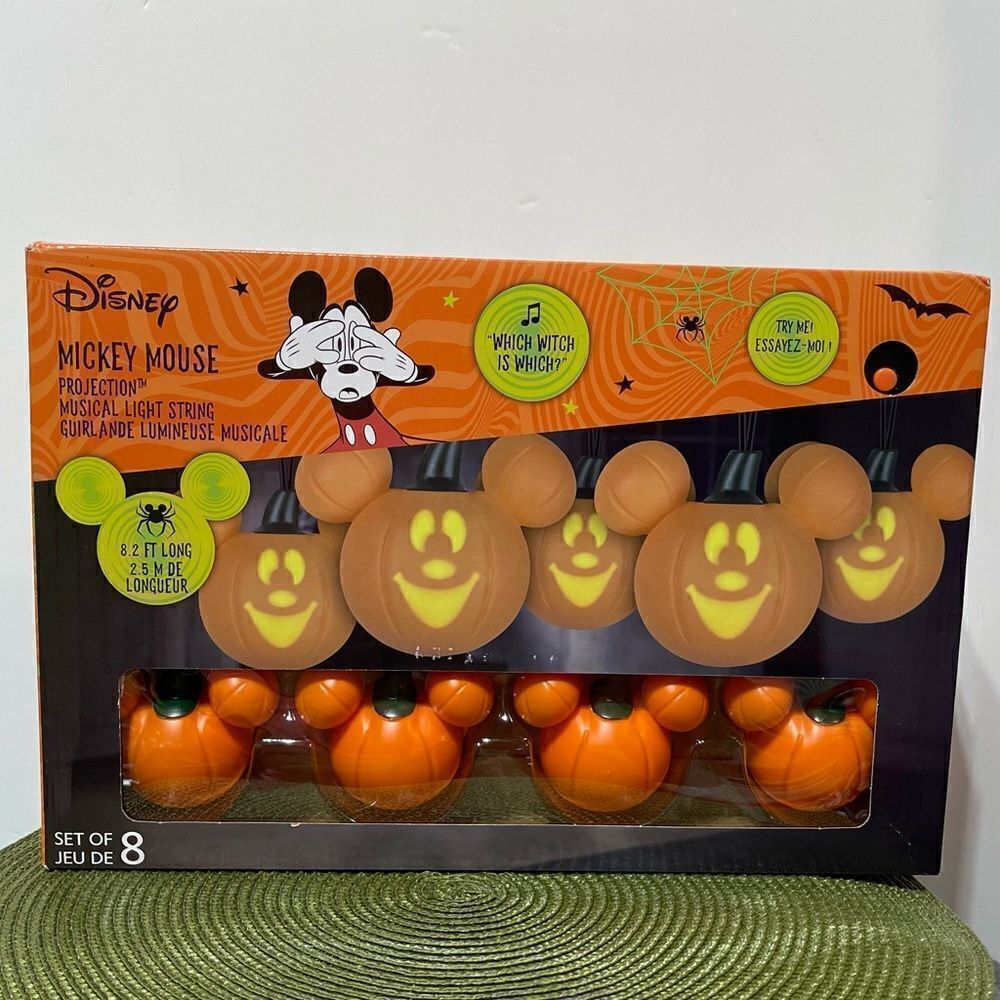 Disney Mickey Mouse Pumpkin Halloween Lights with Sound NWT